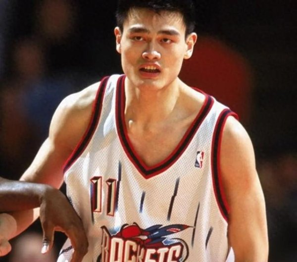 Hãy xem các cầu thủ quốc tế ở NBA, người có thể cạnh tranh với các ngôi sao địa phương